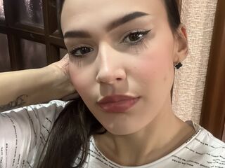 naked camgirl IlonaMasker