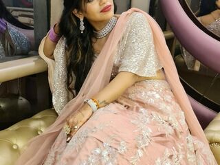 chat room photo IndianLily