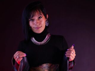 camwhore spreading pussy JessaLazcano