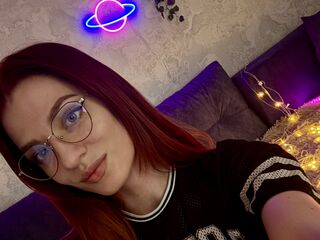 camwhore shaved pussy JulietJess