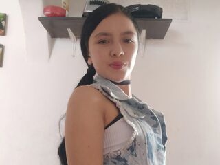 cam girl playing with sextoy JulietaZalazar