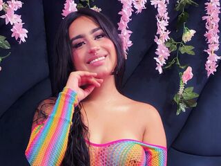 naughty camgirl masturbating with dildo KendraFerrati