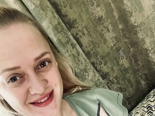 dirty webcam show KiraBorsch