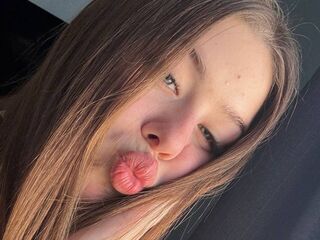 naughty webcamgirl KristiGroun