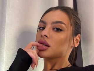 teaser webcam KristyDol