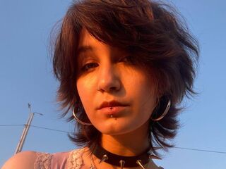 webcam girl LatoshaZayicek
