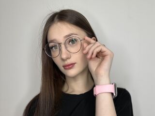free jasmin cam LatriciaSuet