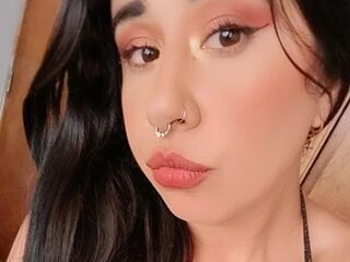 fingering girl cam LauraSpakrs