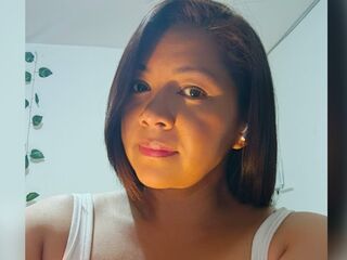 cam girl playing with sextoy LeylaWeyn