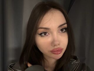 naughty chatroom LikaOnyx