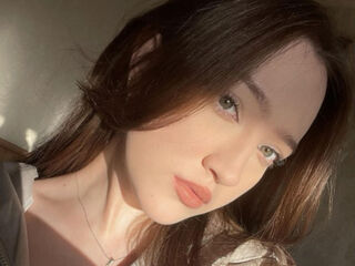 hot cam girl fingering pussy LisanBrown