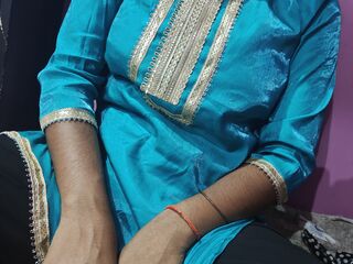 girl sex chat room LishaLiya