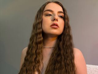 hot cam girl spreading pussy LissEmber