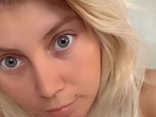 camgirl livesex LittleSary