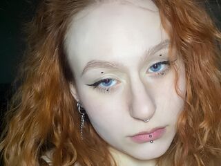 bedroom livecam LoiseLevitan