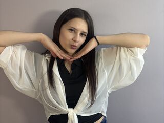 cam girl playing with vibrator LornaInglin