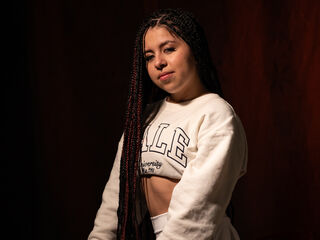 live webcam model LunaCollinz