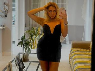 hot cam girl masturbating LunaVeller