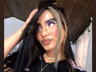 camgirl porn web cam MadissonVerdez