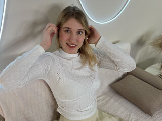 free live camsex MaeGoreham
