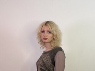 webcamgirl MandyZillman