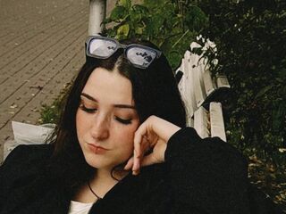 shower MargaretAlfaro