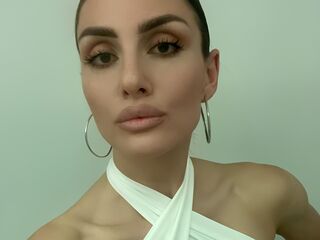 cam girl masturbating with sextoy MargotDeVille