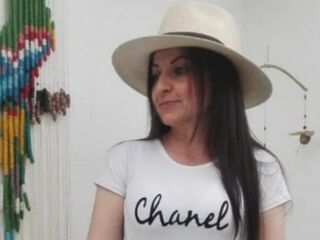 free nude live show MarthaFran
