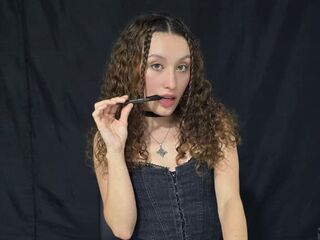 sex show MarthiAdams