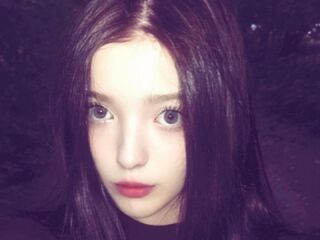 hot naked cam girl MaryGuire