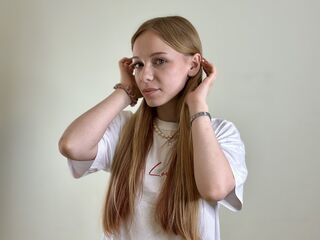 live porn photo MaudBasil