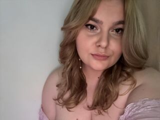 kinky webcam model MeganDarcy