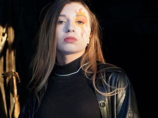 naked webcam girl photo MerlynHepburn