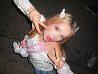 live sex cam picture MerrileeBurg