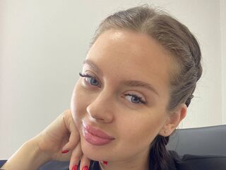 camwhore picture MiWertheim