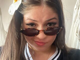 cam whore MiaCelezte