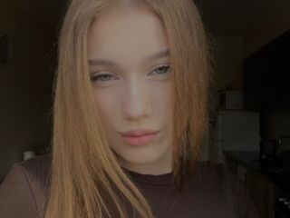 naughty webcamgirl MiaDelicia