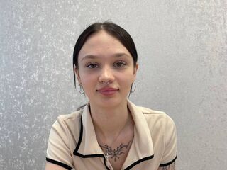 webcamgirl MiaLifa