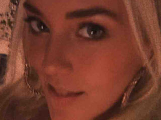 girl naked MissConly