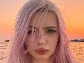 nude webcamgirl picture NelidaTidd