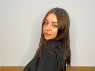naked cam girl masturbating with sextoy OraEnderby