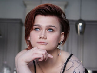 camwhore photo PeachAveline