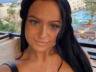 camgirl masturbating with vibrator PrinBrooke