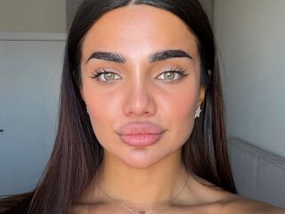 camwhore masturbating with vibrator ReannaGubala