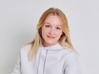 hardcore live show RhonaBrechtel