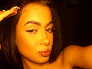 chatroom webcam photo RuthieMichieli