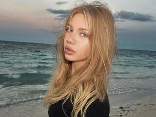 cam girl playing with sextoy StephanieChelf