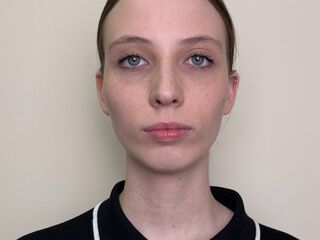 nude webcamgirl pic TenishaSherfey