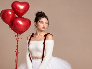 Kinky webcam TomikaHocket