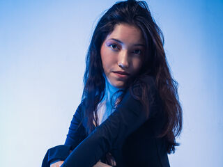 girl cam free TrinityNova